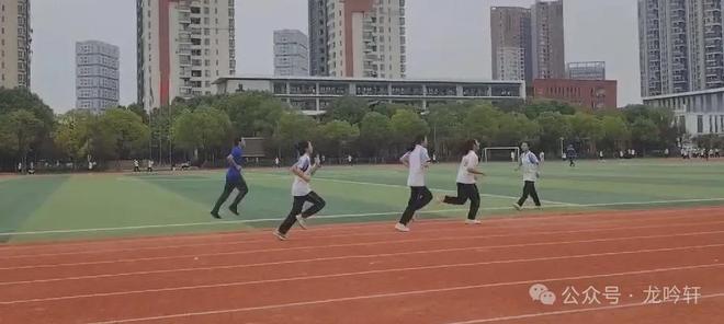 汉爸爸如何一步步把孩子送进华师一！PP电子免费模拟器不择校不分班！武(图14)